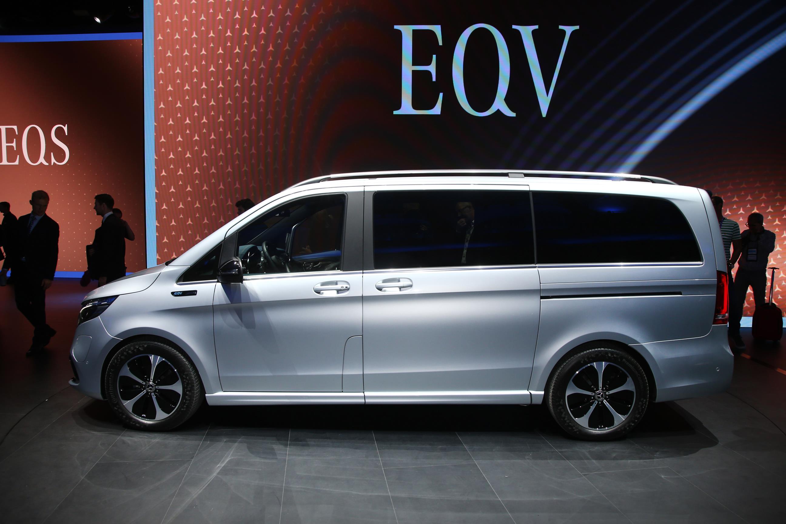 Mercedes EQV (2)