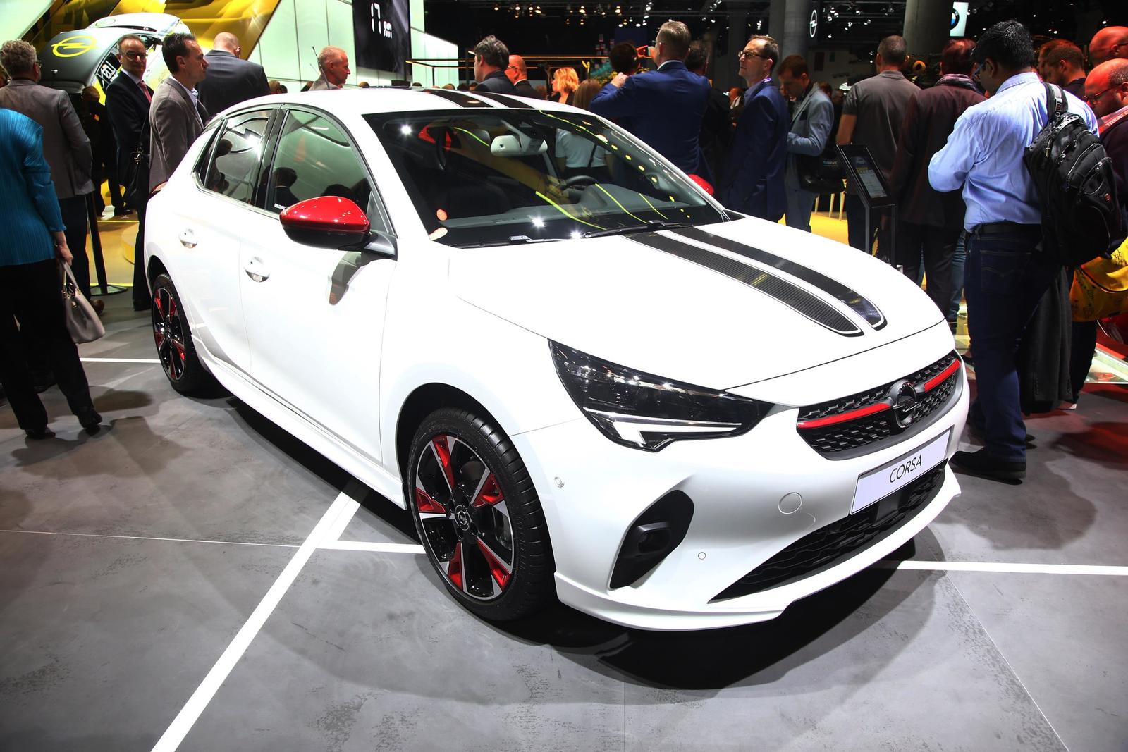 Opel Corsa 2020 (2)