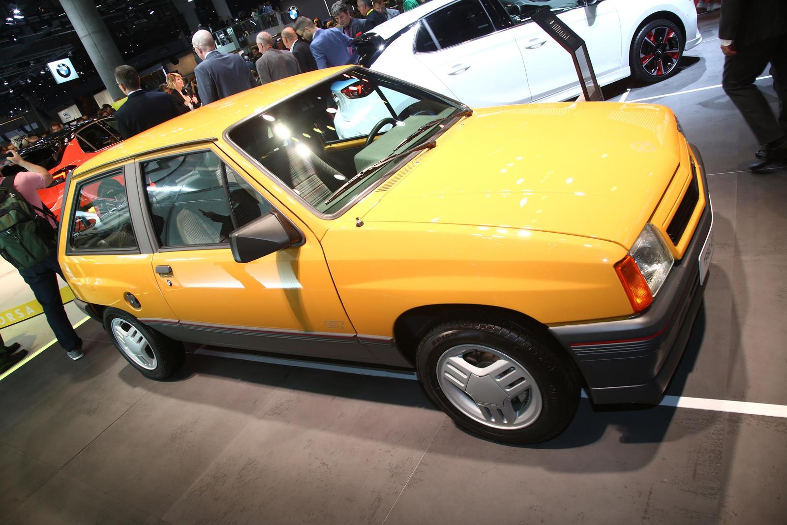 Opel Corsa 2020 (4)