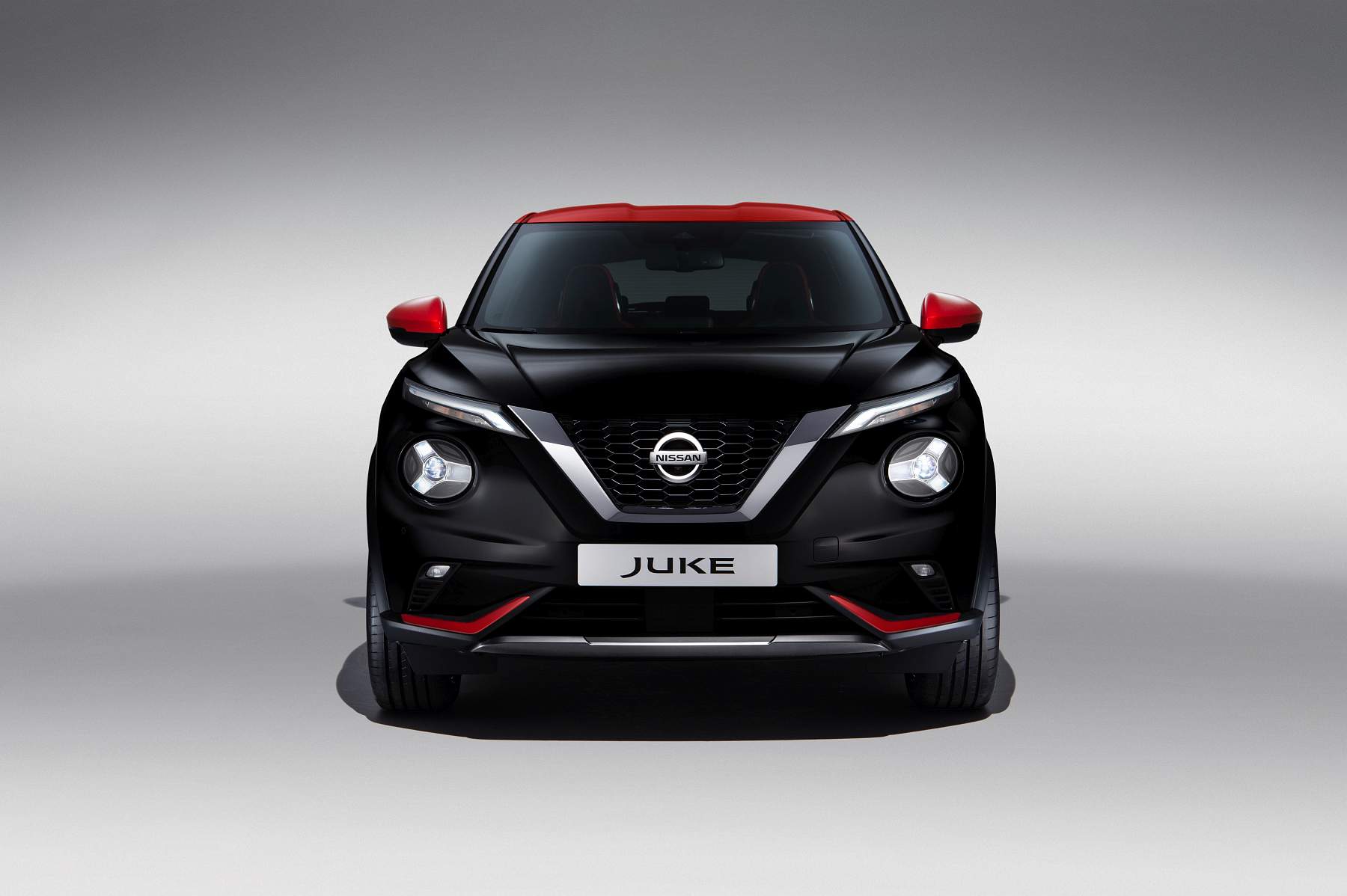 Sep. 3 – 6pm CET – New Nissan JUKE Unveil Black Static Studio – 1