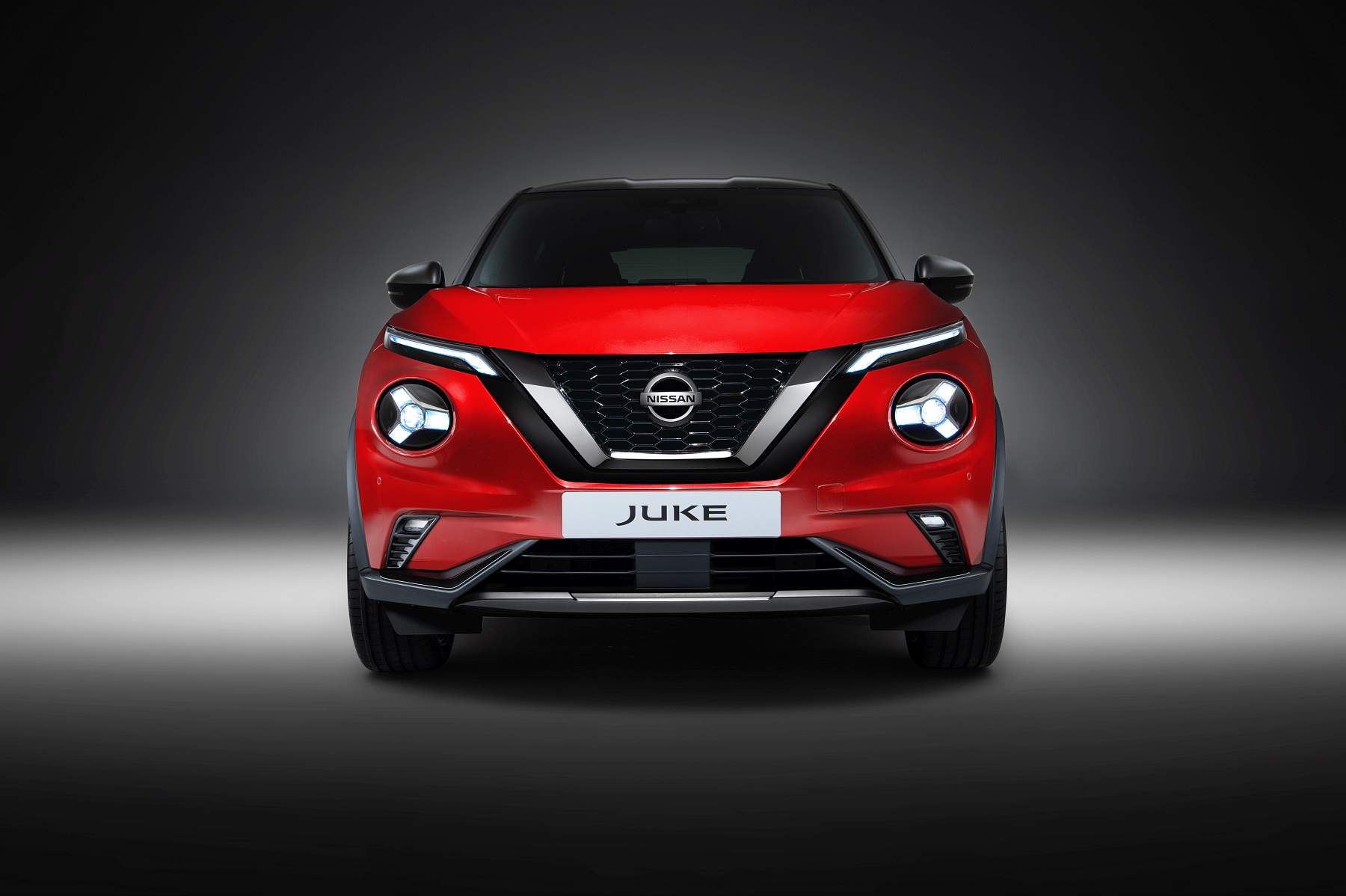 Sep. 3 – 6pm CET – New Nissan JUKE Unveil Red Static Studio – 1