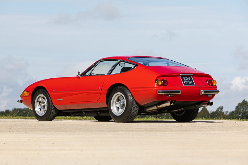 1972-Ferrari-365-GTB4-Daytona-51-2000×1333