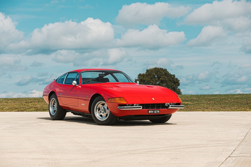1972-Ferrari-365-GTB4-Daytona-6-2000×1333