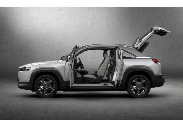 2021_mazda_mx-30_19_1600x1200-e1572427216415-618×420