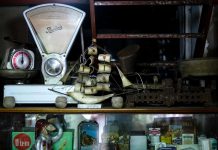 Póvoa: nesta rua do centro domina o comércio tradicional