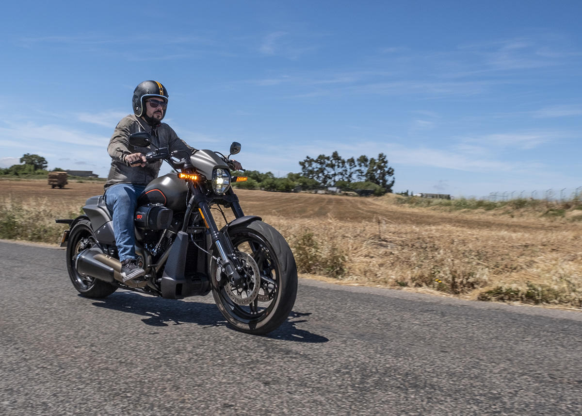 Harley Davidson FXDR 114_Fernando M (9)