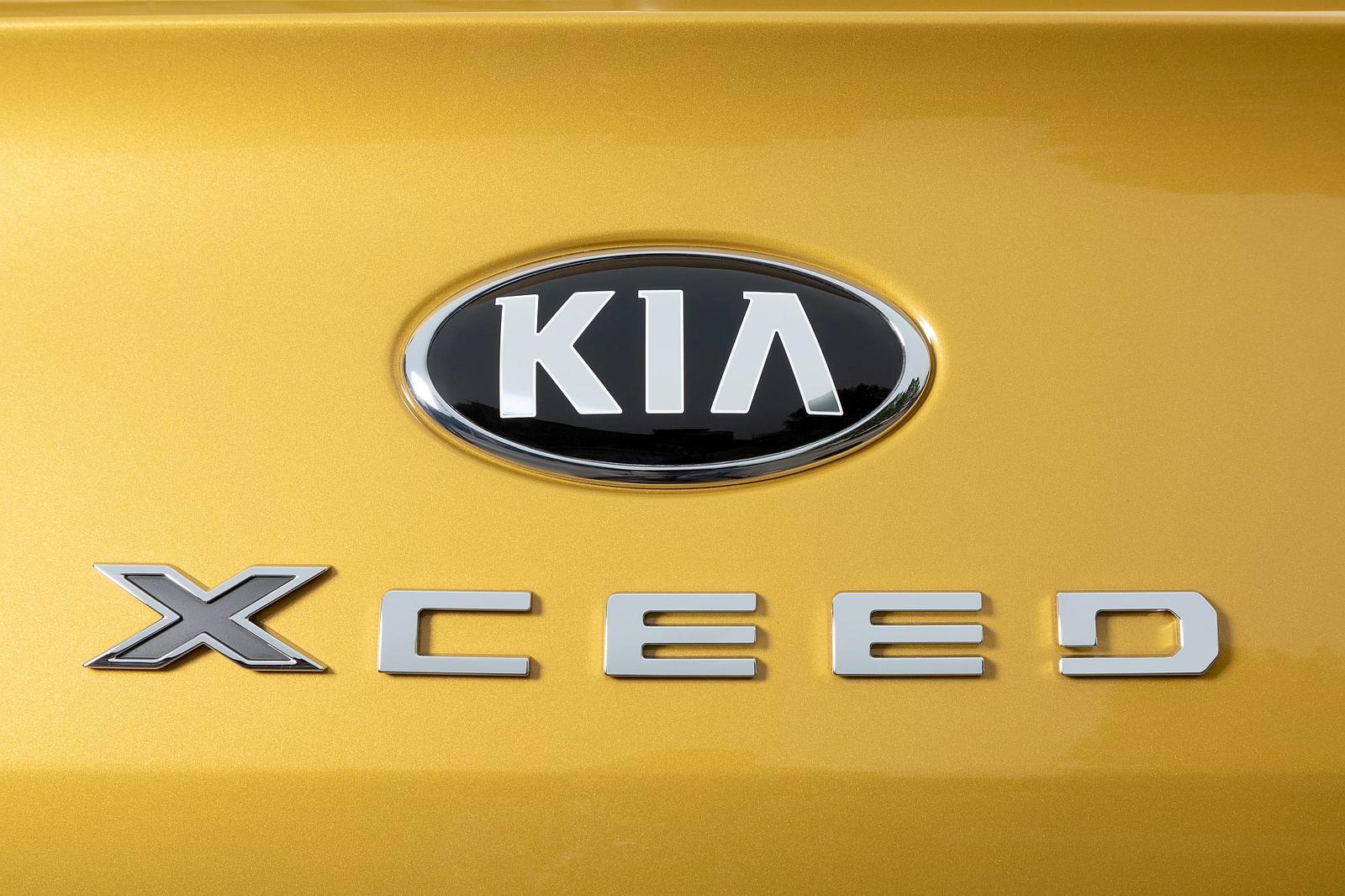 Kia Xceed 2020_ (1)