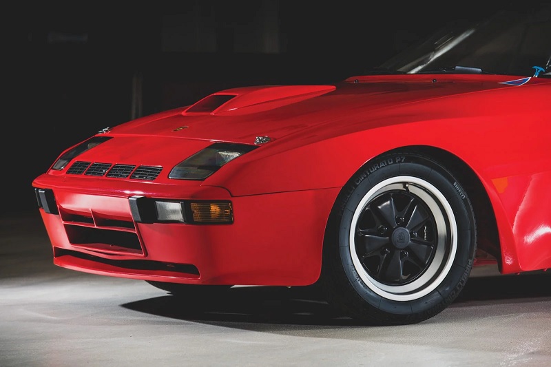 Porsche-924-Carrera-GTS-Clubsport-Front