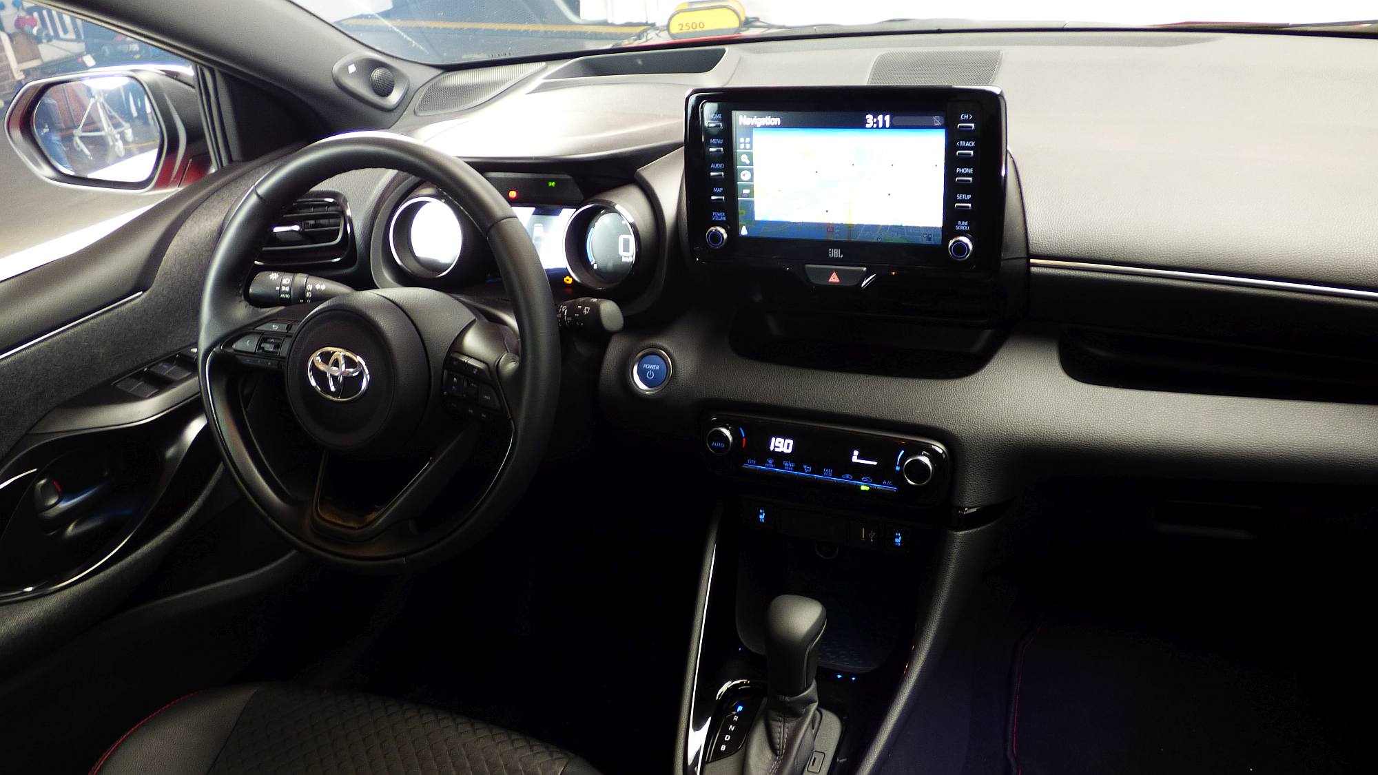 Toyota Yaris 2020_8