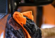 Como lavar um veículo elétrico ou híbrido: dicas a seguir