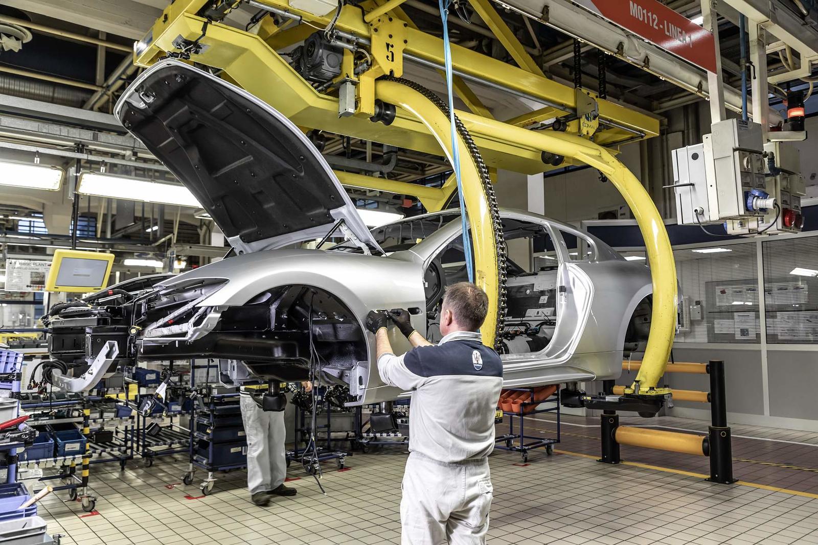 05_GranTurismo_Zeda_Production_Line
