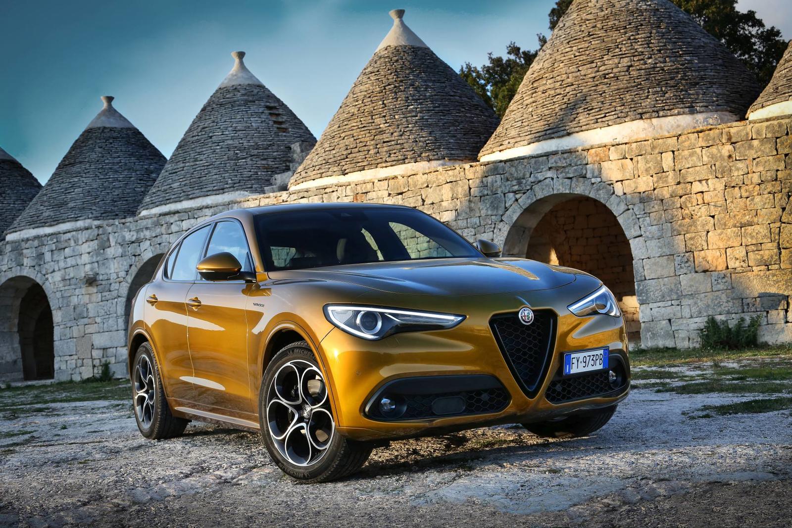 191120_Alfa-Romeo_Giulia-Stelvio-MY2020_01_HP