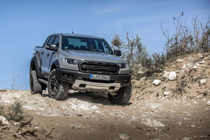 2019_FORD_RANGER_RAPTOR_CONQUER_GREY_036