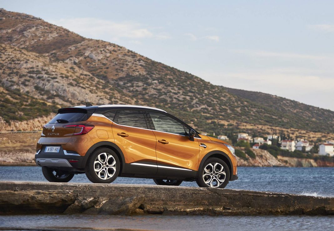 All-new Renault Captur Atacama Orange_041