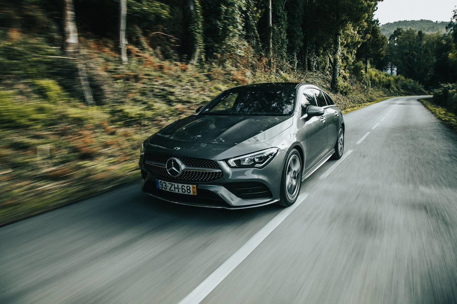 Mercedes_CLA_Shooting_Brake-7_