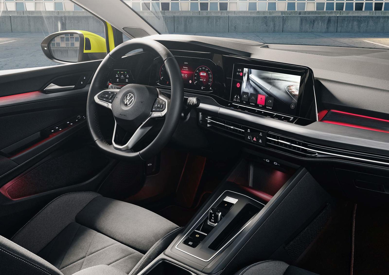 Volkswagen Golf 8_2019 (2)