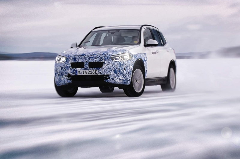 bmw-concept-ix3-and- (3)