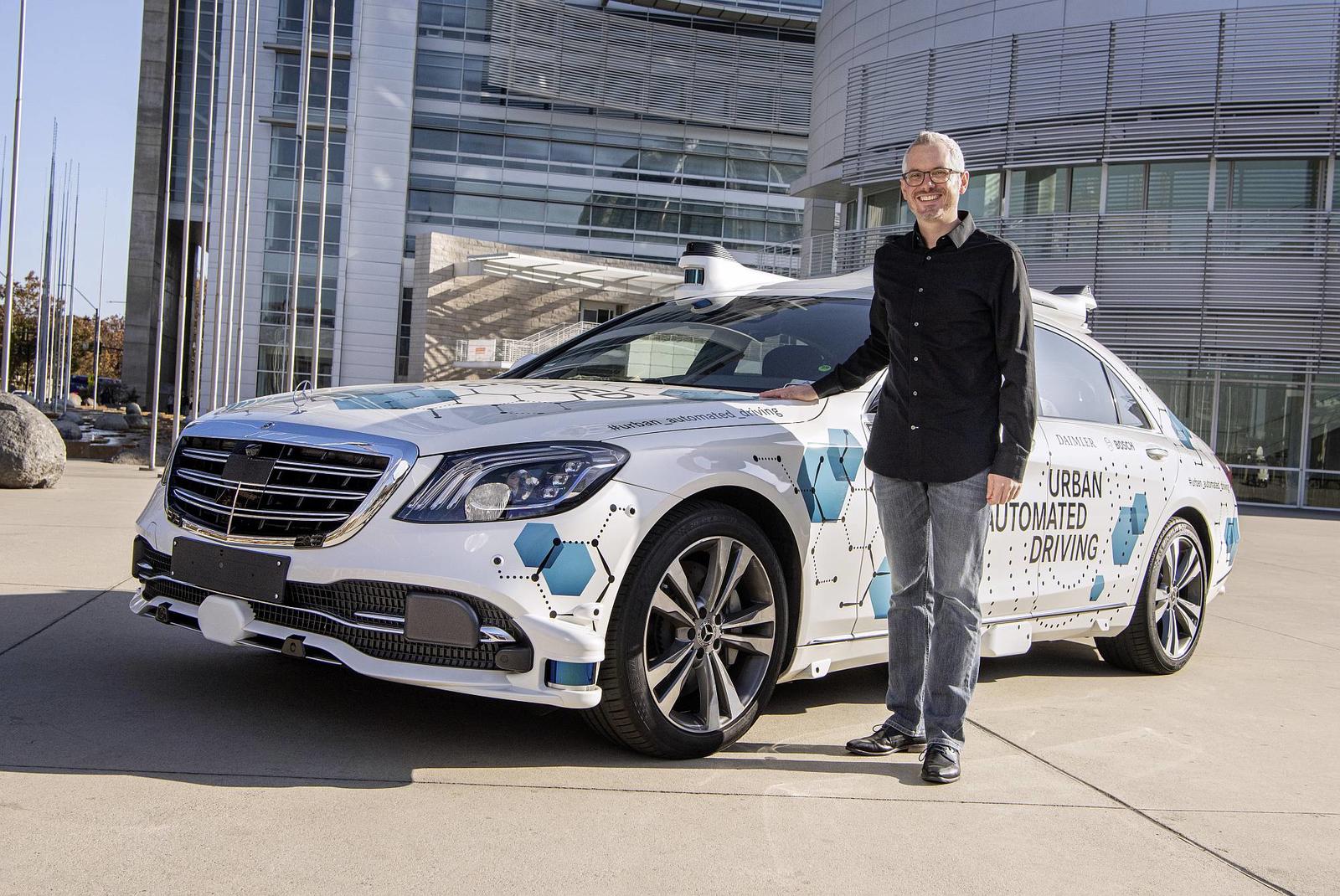 mercedes_urban_automated_driving (2)