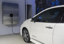 Uber estreia em Lisboa base de carregamento elétrico para motoristas