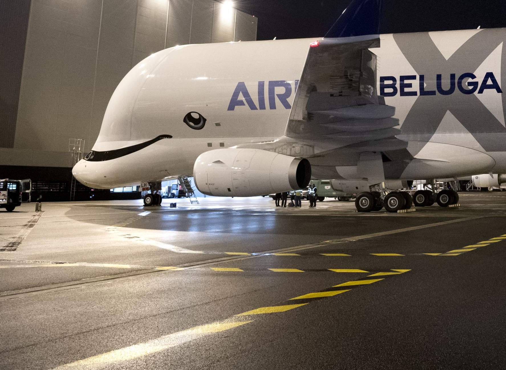 First BelugaXL delivered to ATI – On ground_1