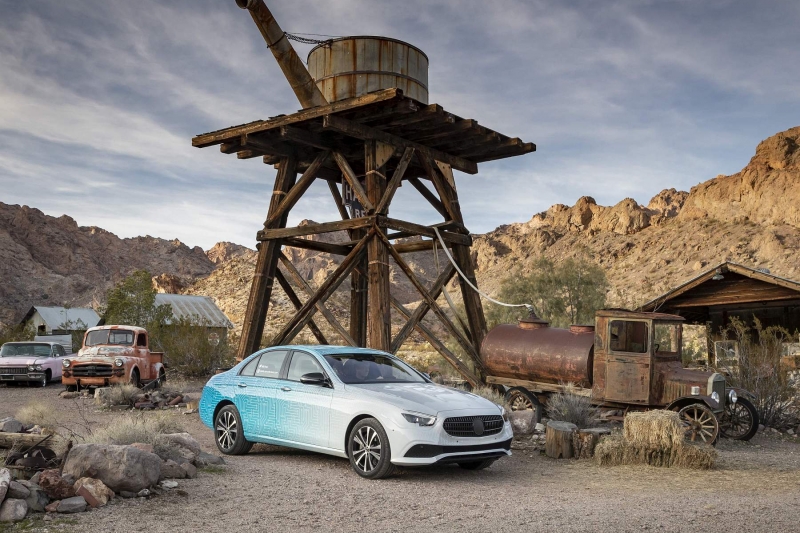 Fakten zur neuen E-Klasse: Intelligenz wird aufregend: Umfangreiche Modellpflege

Facts about the new E-Class: intelligence gets exciting: Extensive model facelift