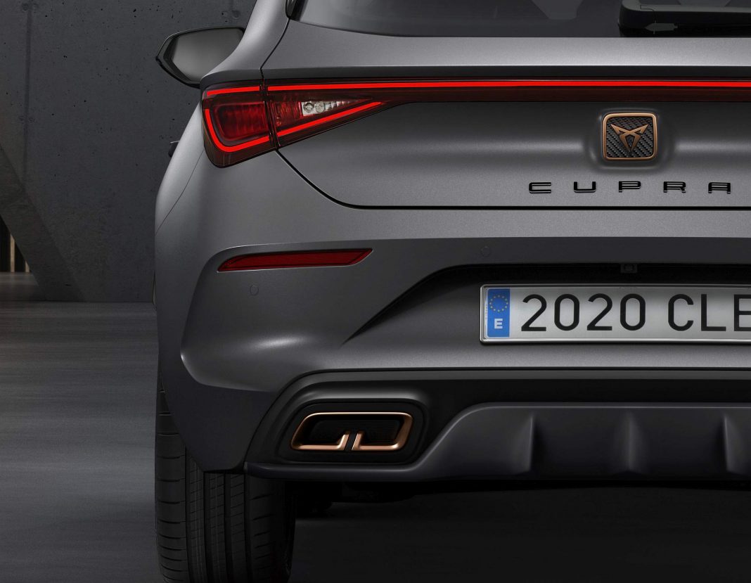 CUPRA_5D_PHEV_04_HQ_