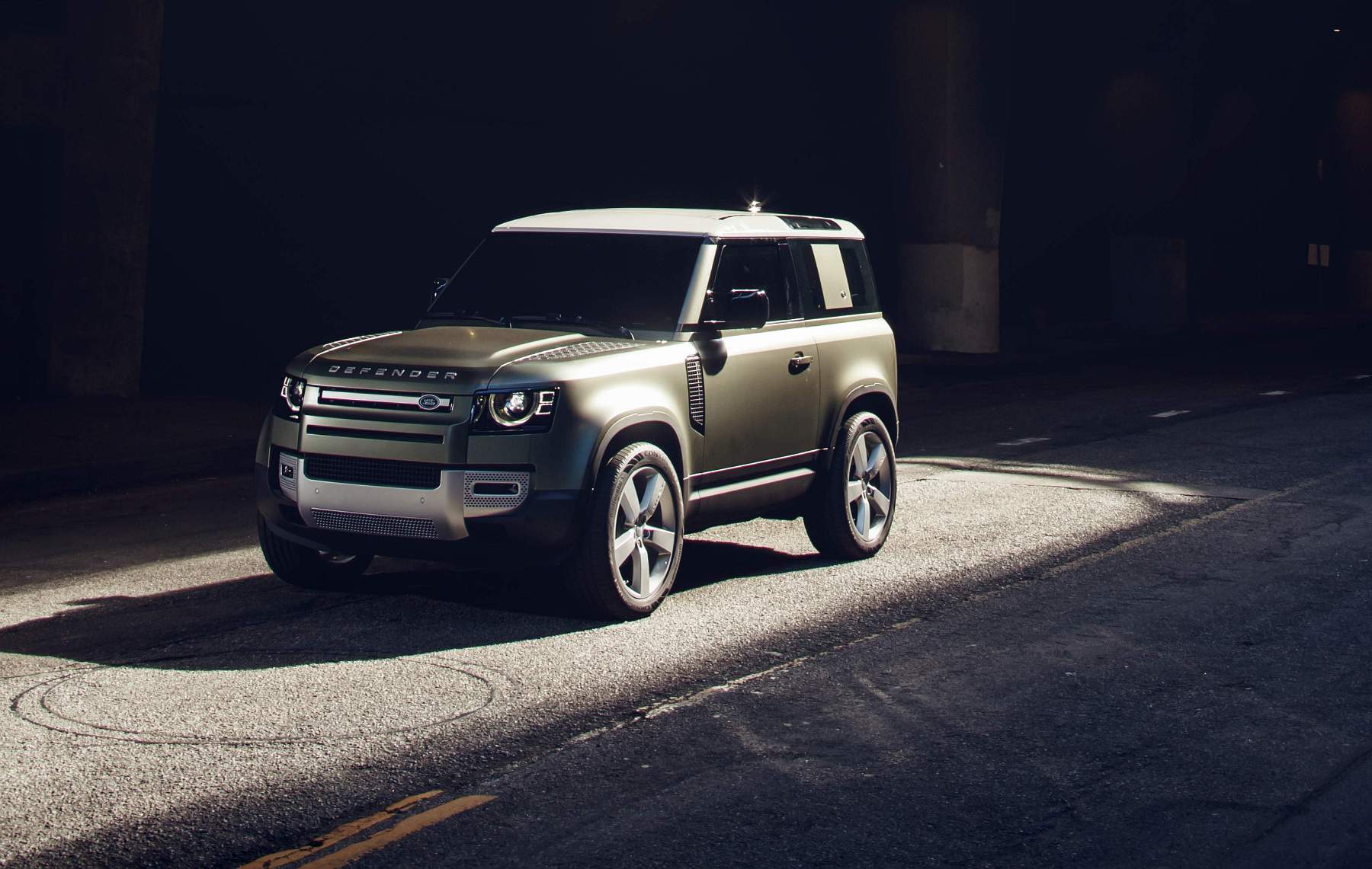 Land Rover_Defender_20MY_90_26.02 (6)