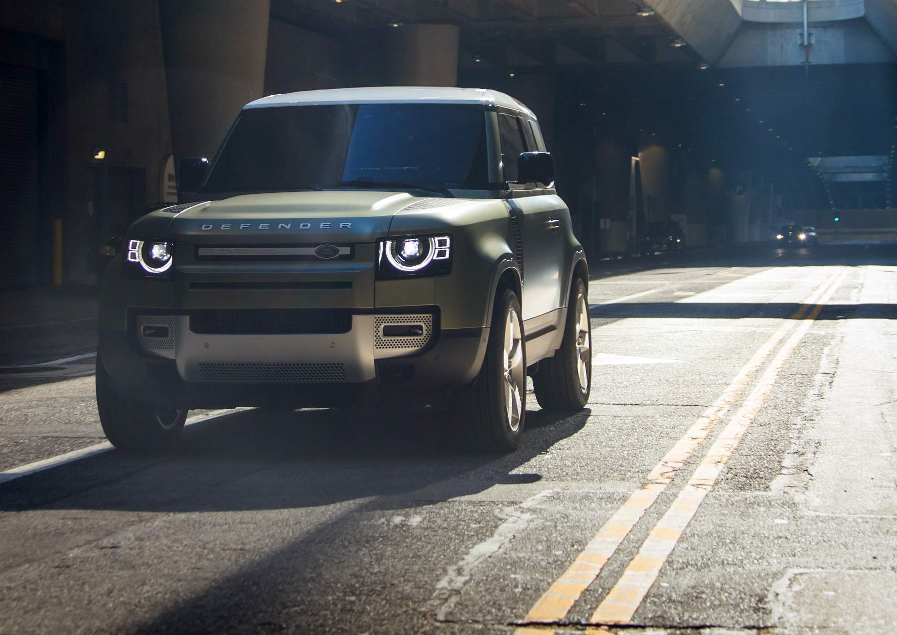 Land Rover_Defender_20MY_90_26.02 (8)