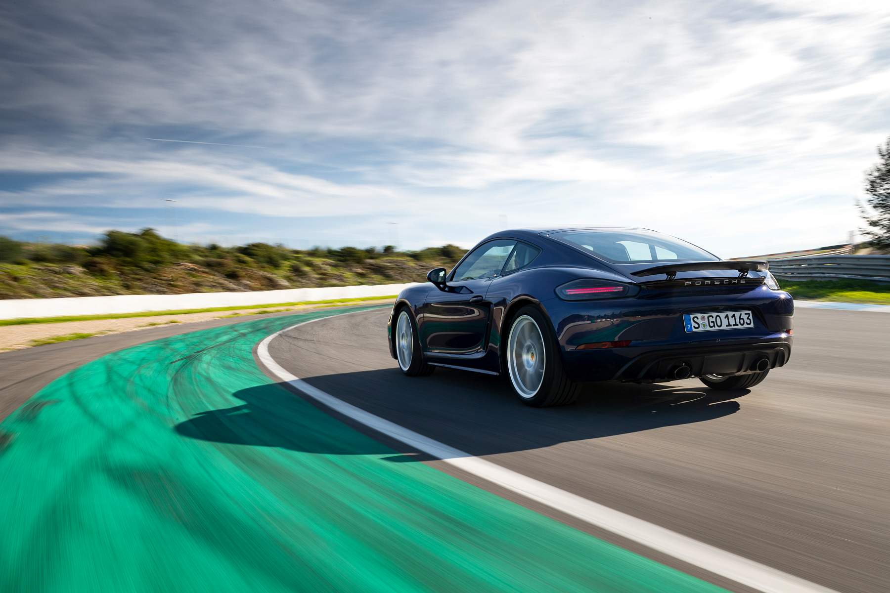 Porsche Cayman GTS 2020 (4)