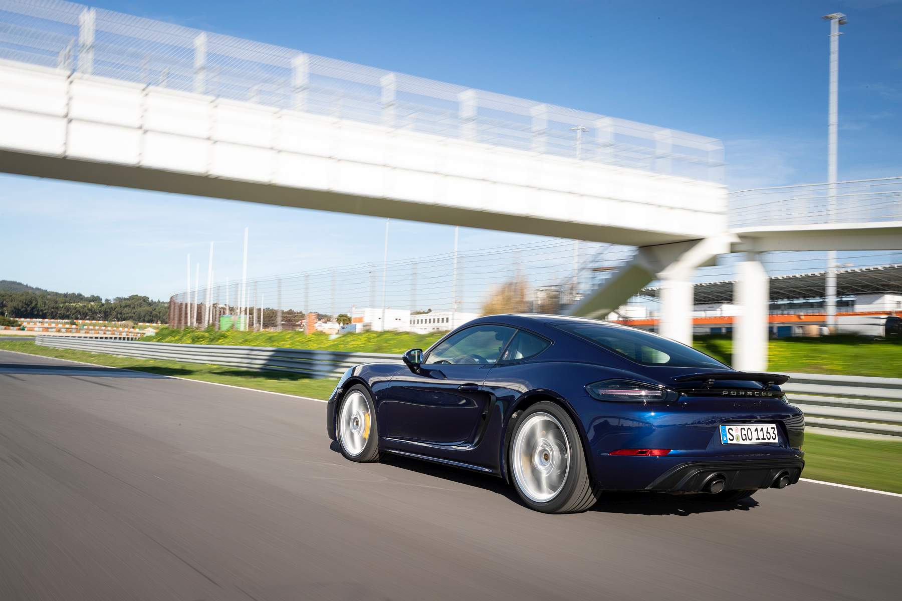 Porsche Cayman GTS 2020 (7)