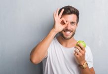 Sete alimentos por um cabelo mais forte