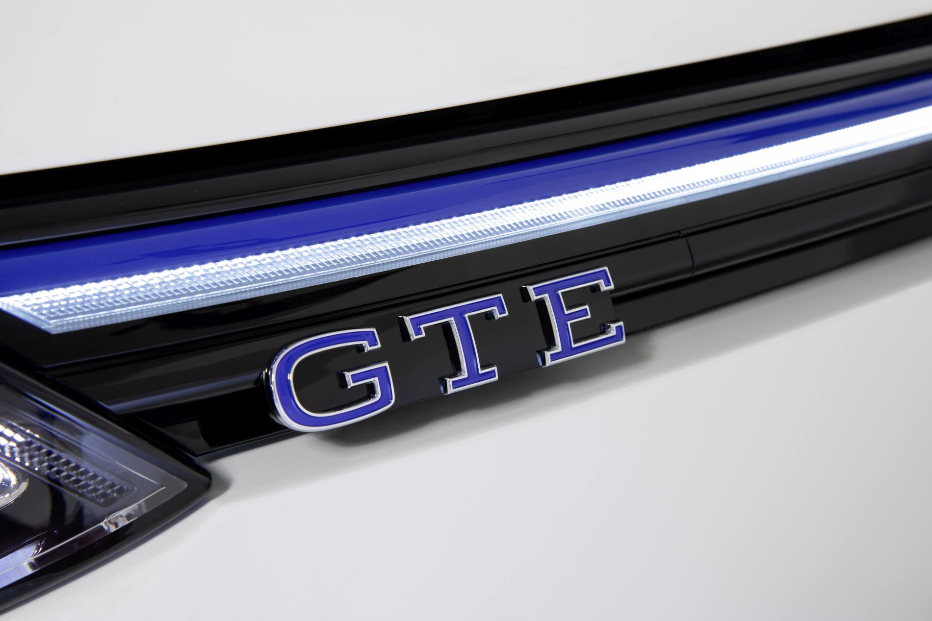 The new Volkswagen Golf GTE