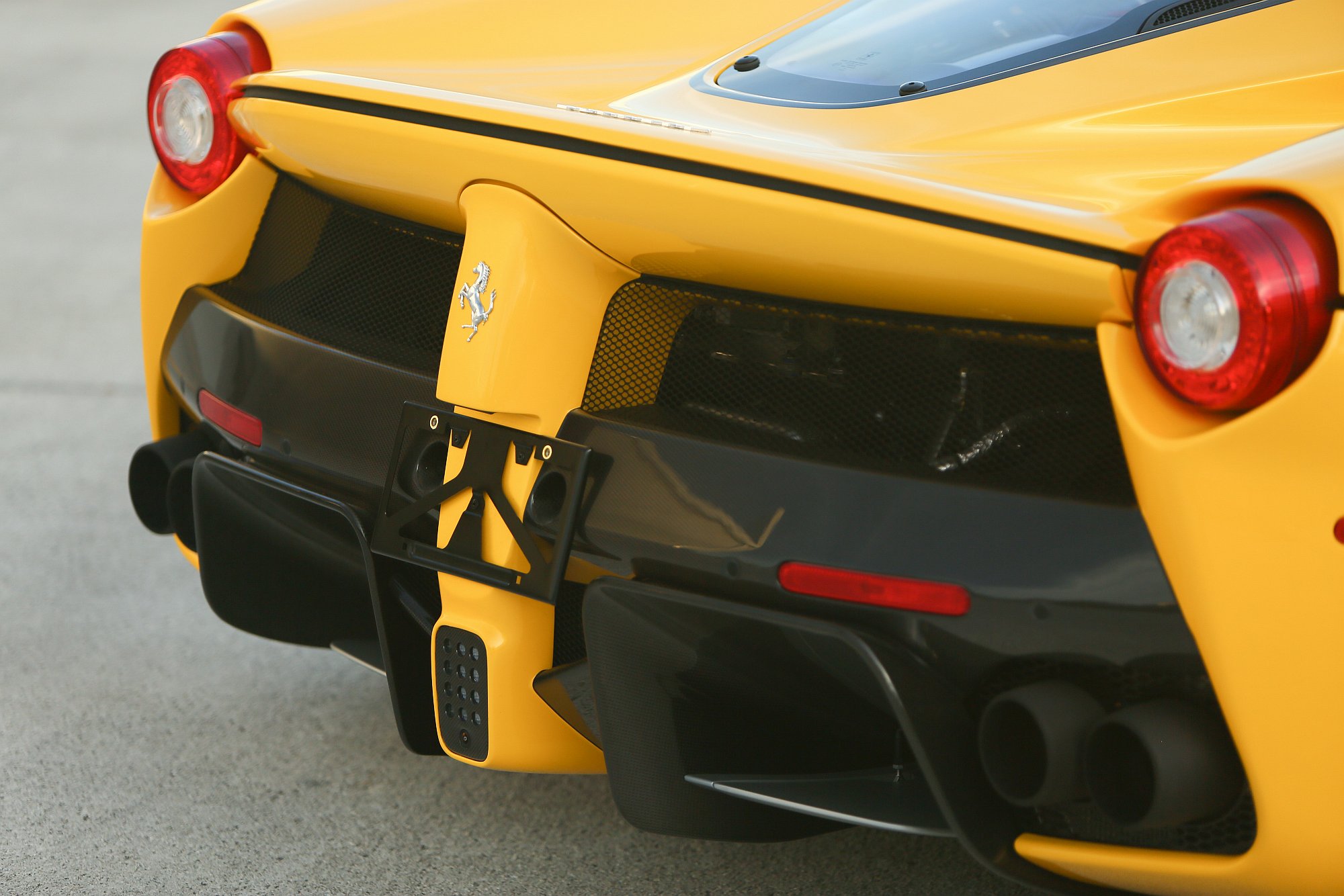 2017-Ferrari-LaFerrari-Aperta-_RM Sothebys (11)