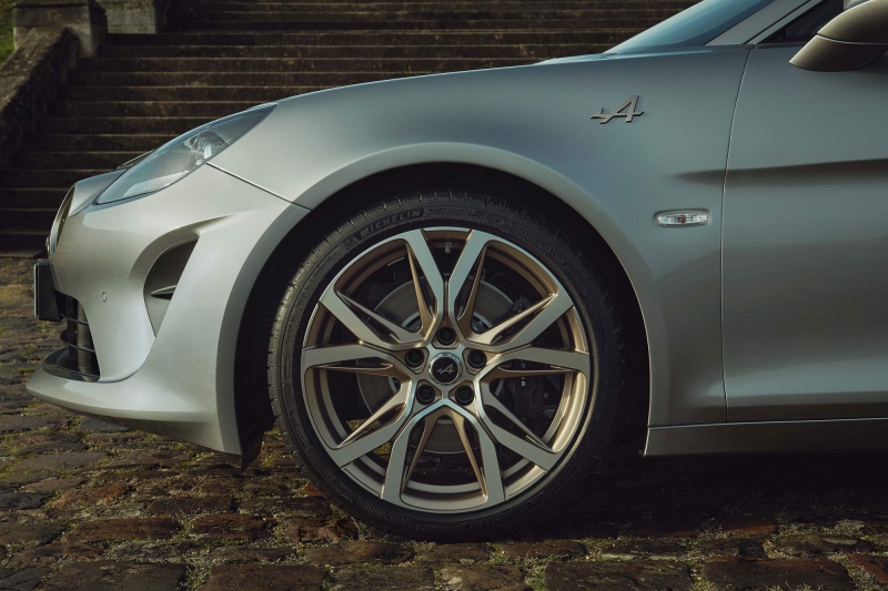 Alpine A110 Légende GT (1)