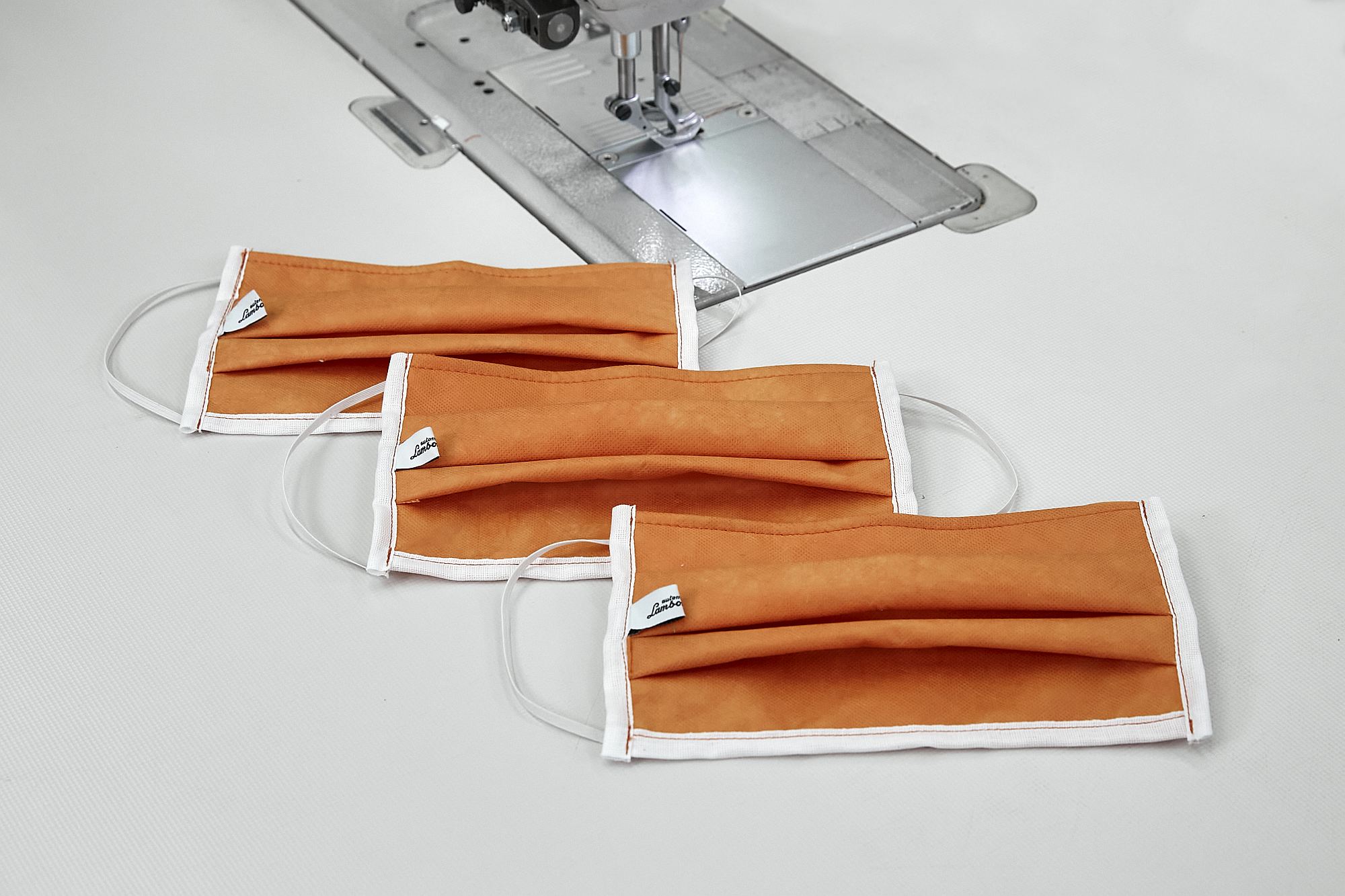 Lamborghini mascaras covid 2020 (4)