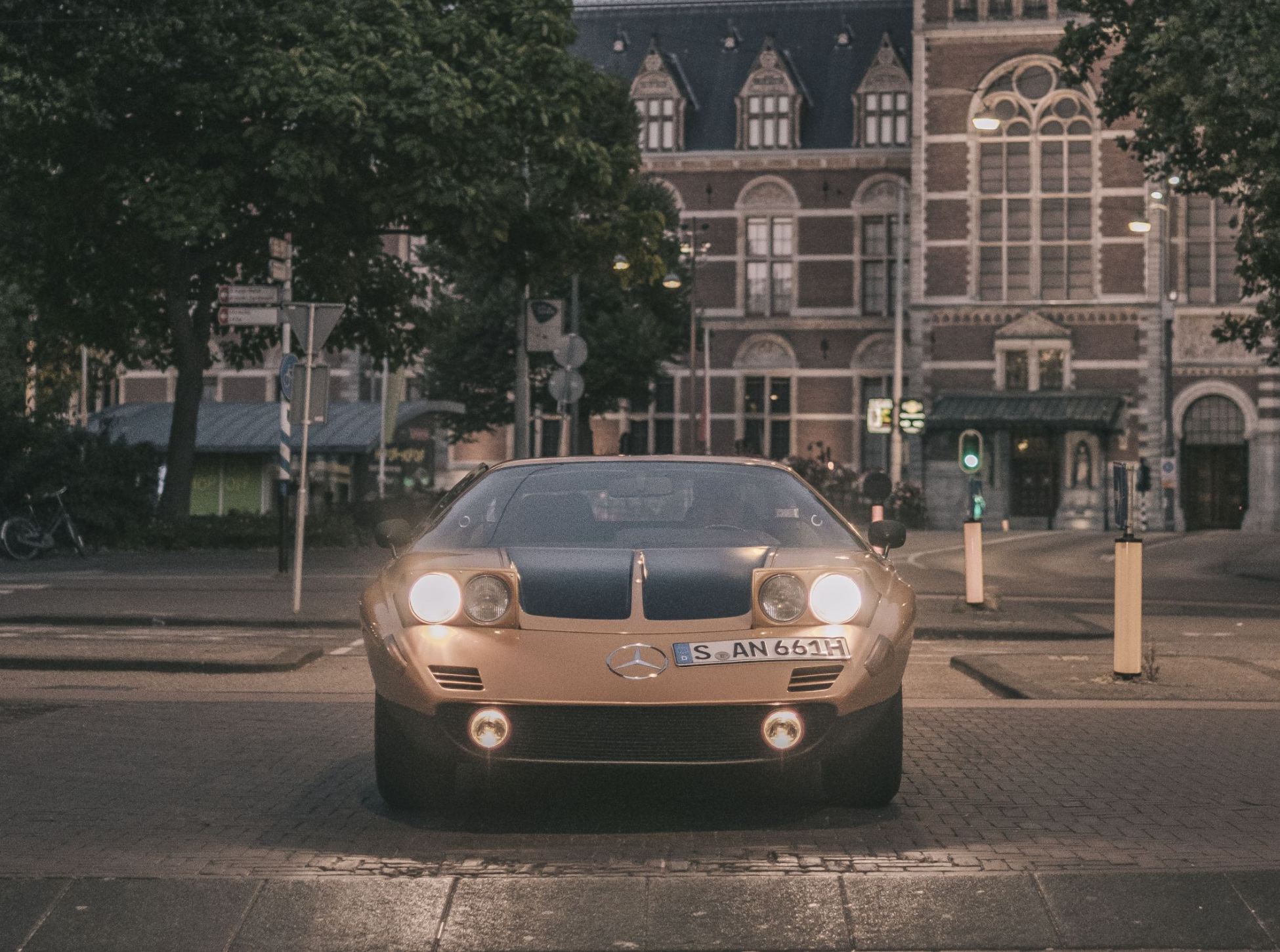 Mercedes-Benz C 111-II: Premiere vor 50 Jahren auf Genfer Automobilsalon 1970

Mercedes-Benz C 111-II: 50th anniversary of the premiere at 1970 Geneva Motor Show