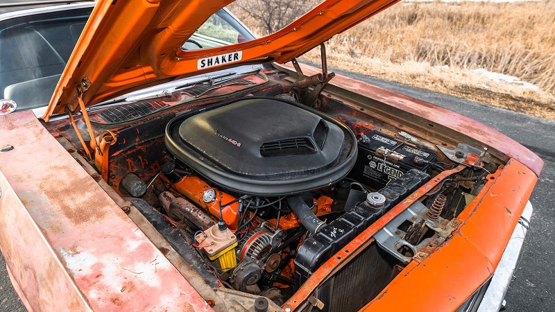 Plymouth-Cuda-440-6-Engine