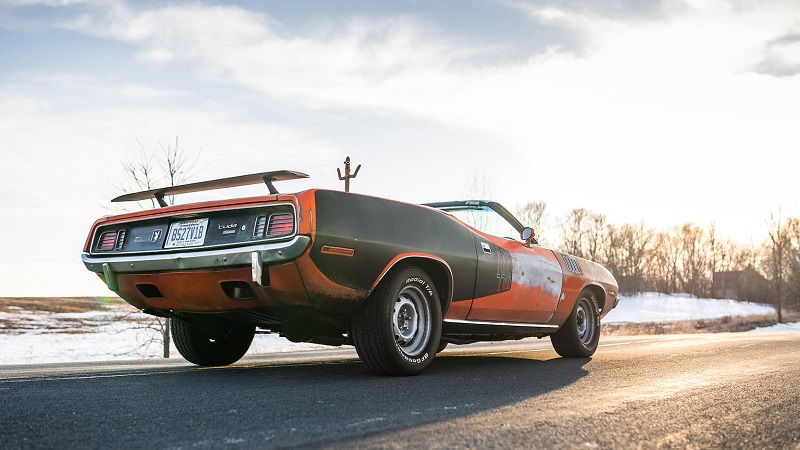 Plymouth-Cuda-440-6-Wing