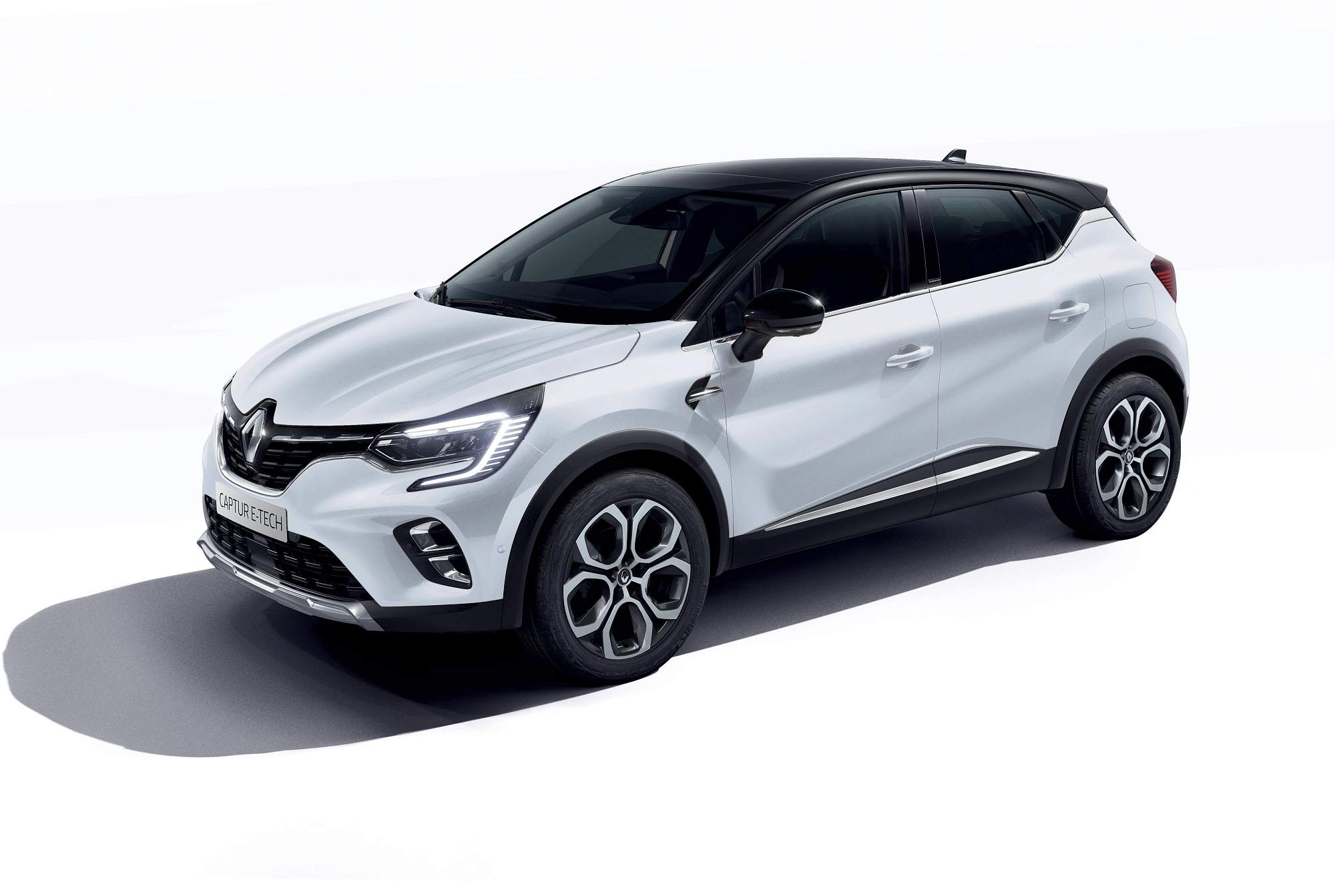 RENAULT CAPTUR E-TECH PLUG-IN (HJB PHEV)