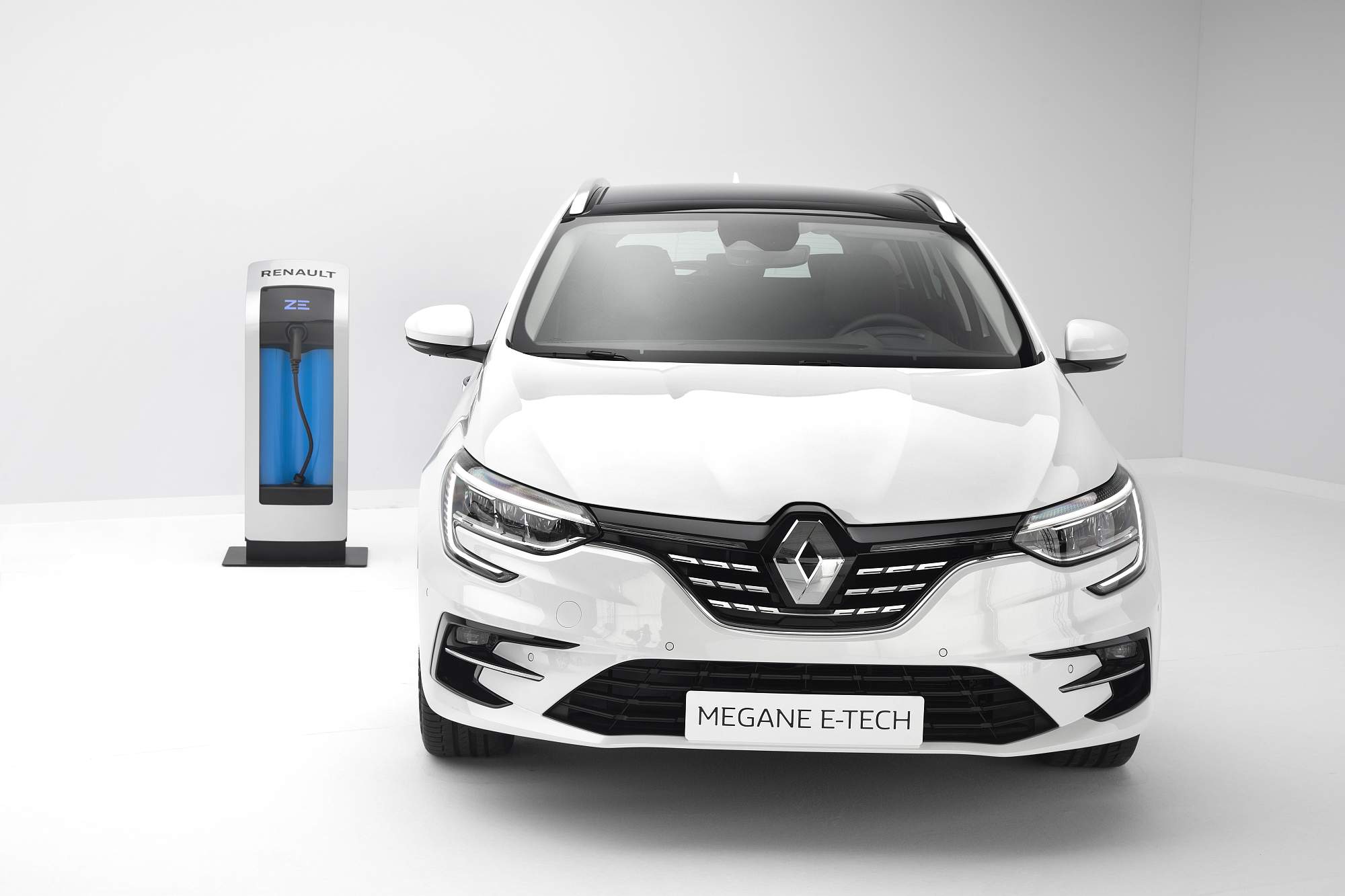 Renault Megane_E-Tech 2020 (5)