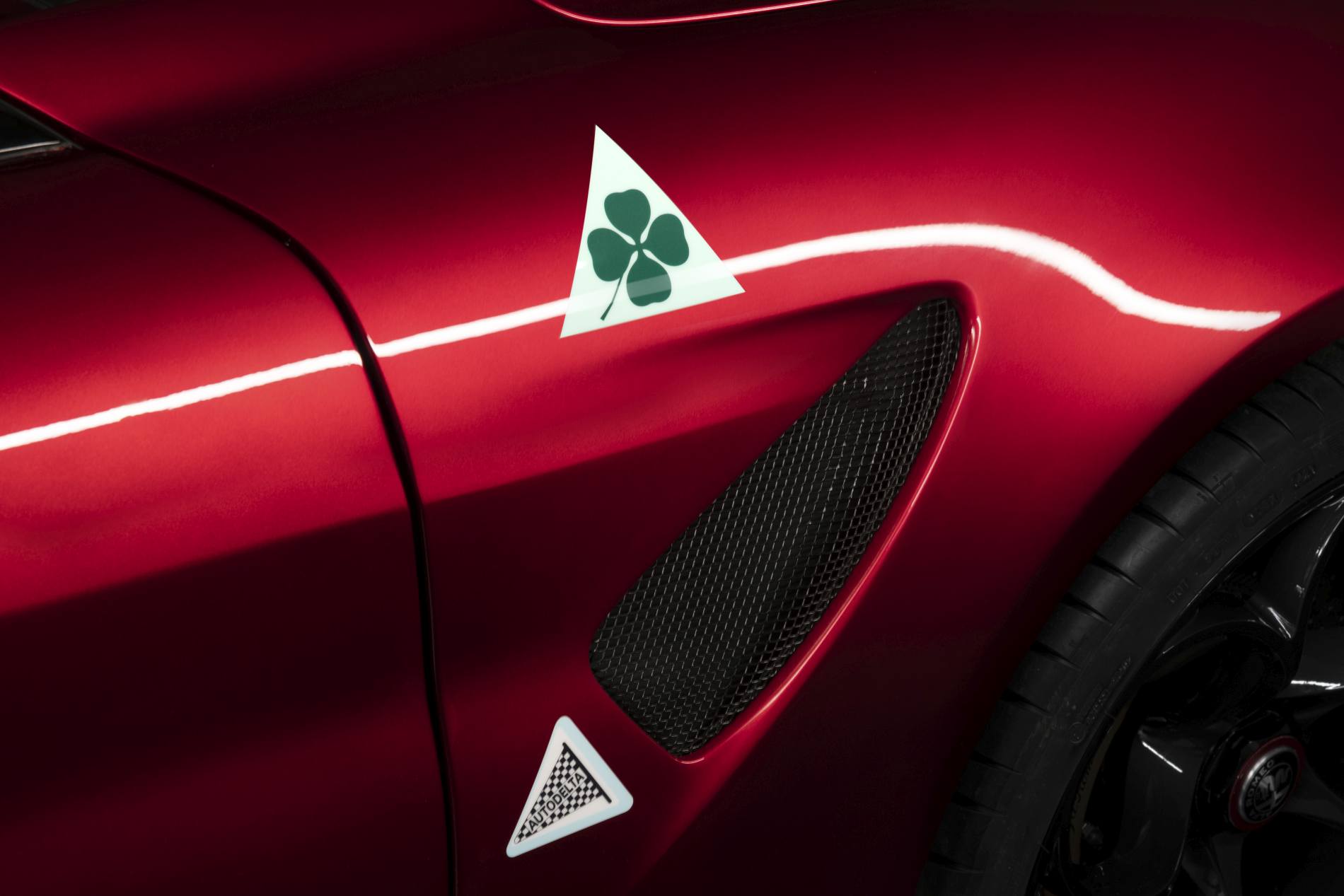 alfa romeo giulia gta 2020 (8)