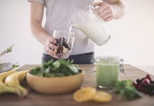 10 receitas de batidos saudáveis para se manter nutrido
