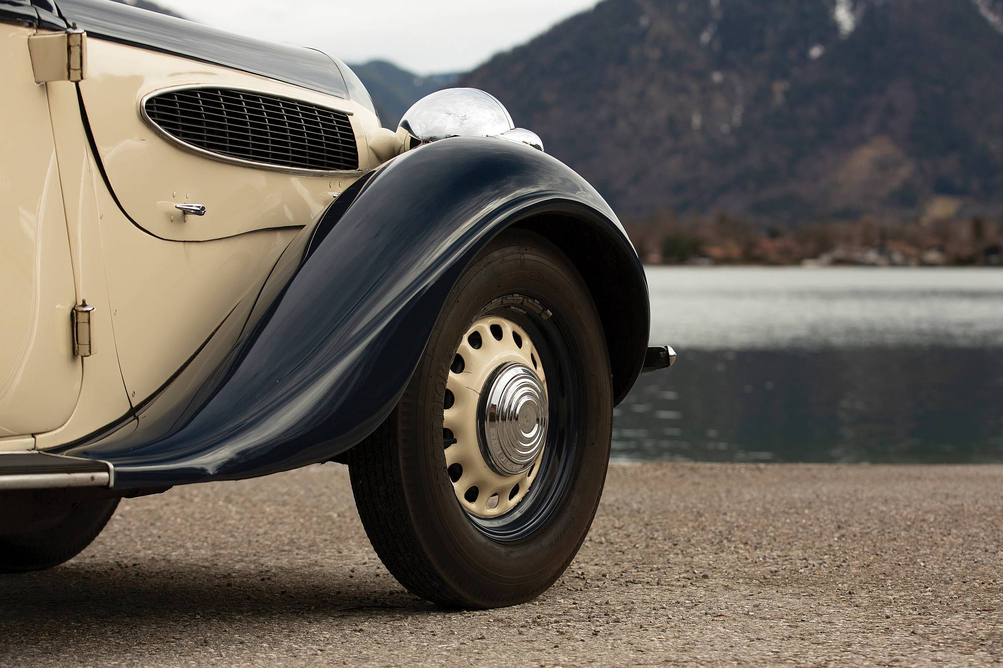 1936-BMW-329-Cabriolet-Tom Gidden – RM Sothebys (12)