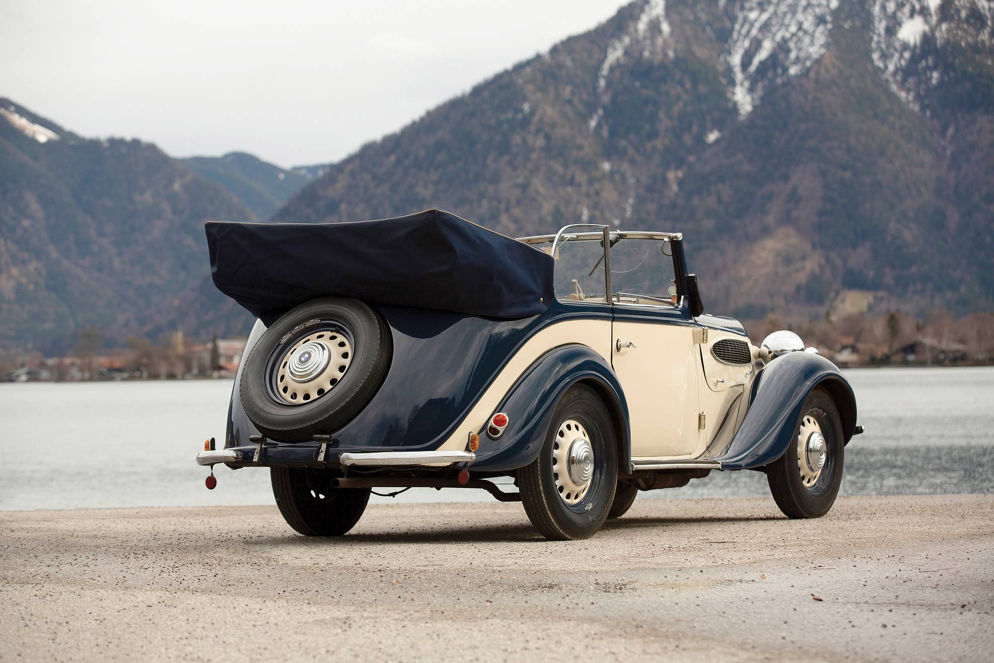 1936-BMW-329-Cabriolet-Tom Gidden – RM Sothebys (2)