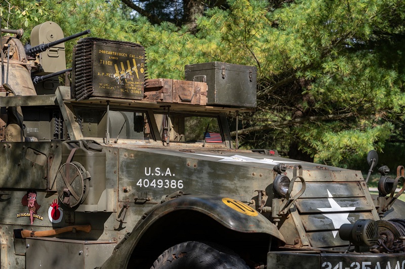 1943-White-M16A2103