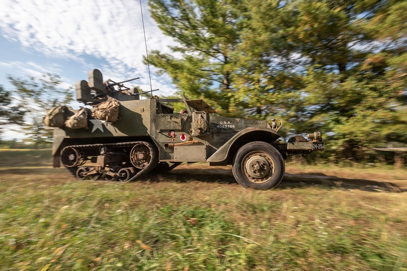 1943-White-M16A2106