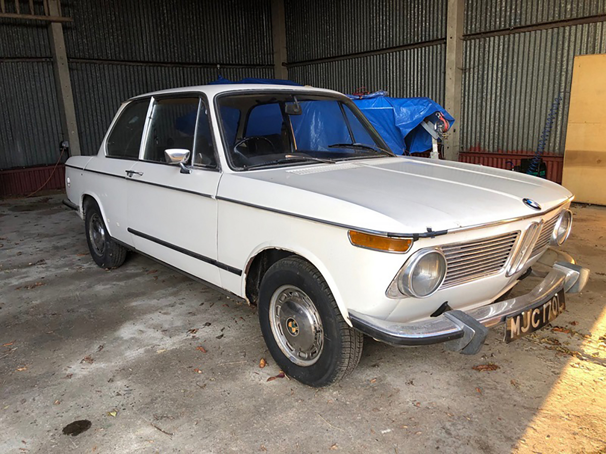 1972-BMW-1602.-Jamiroquai-1-2000×1501