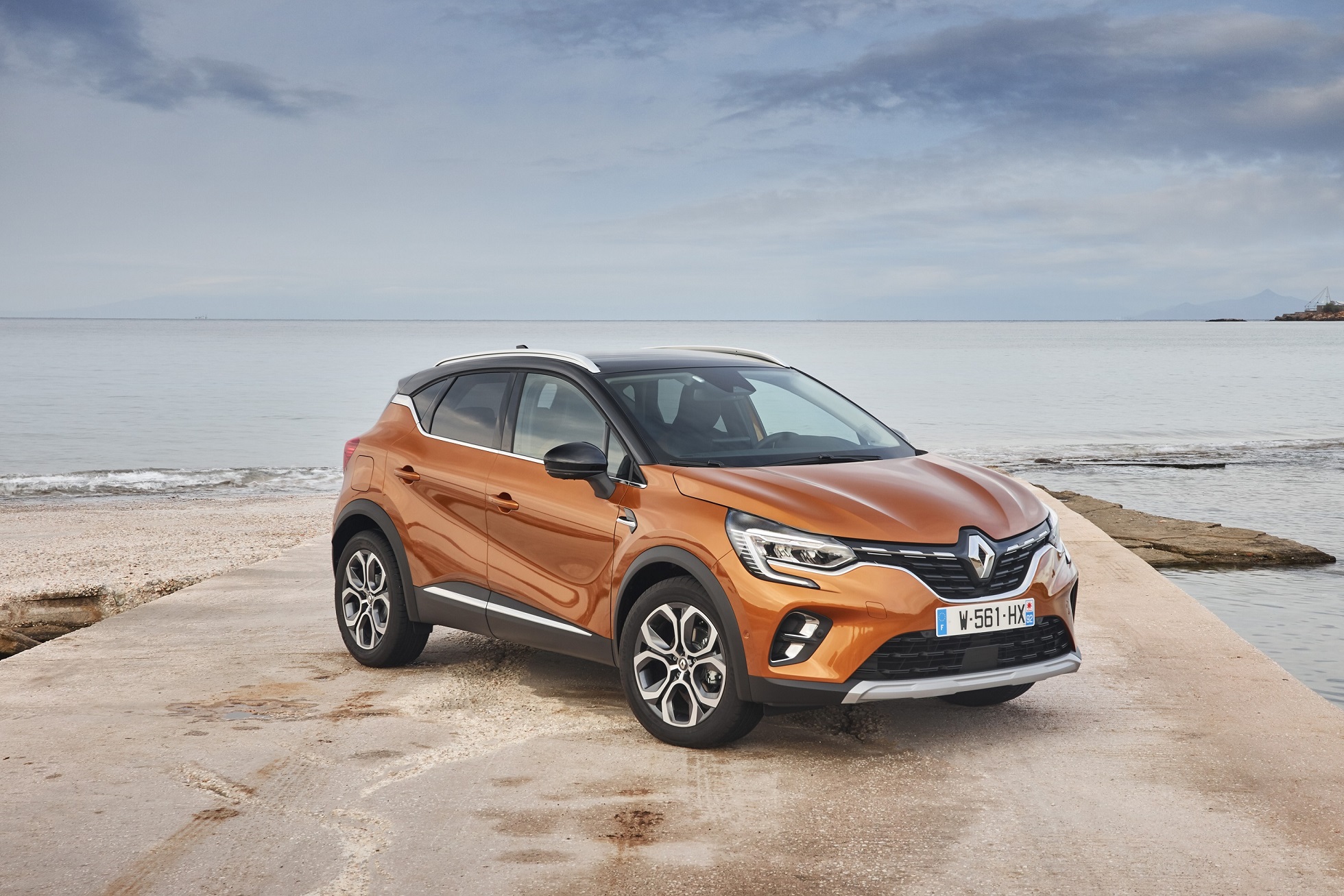 RENAULT CAPTUR (HJB)