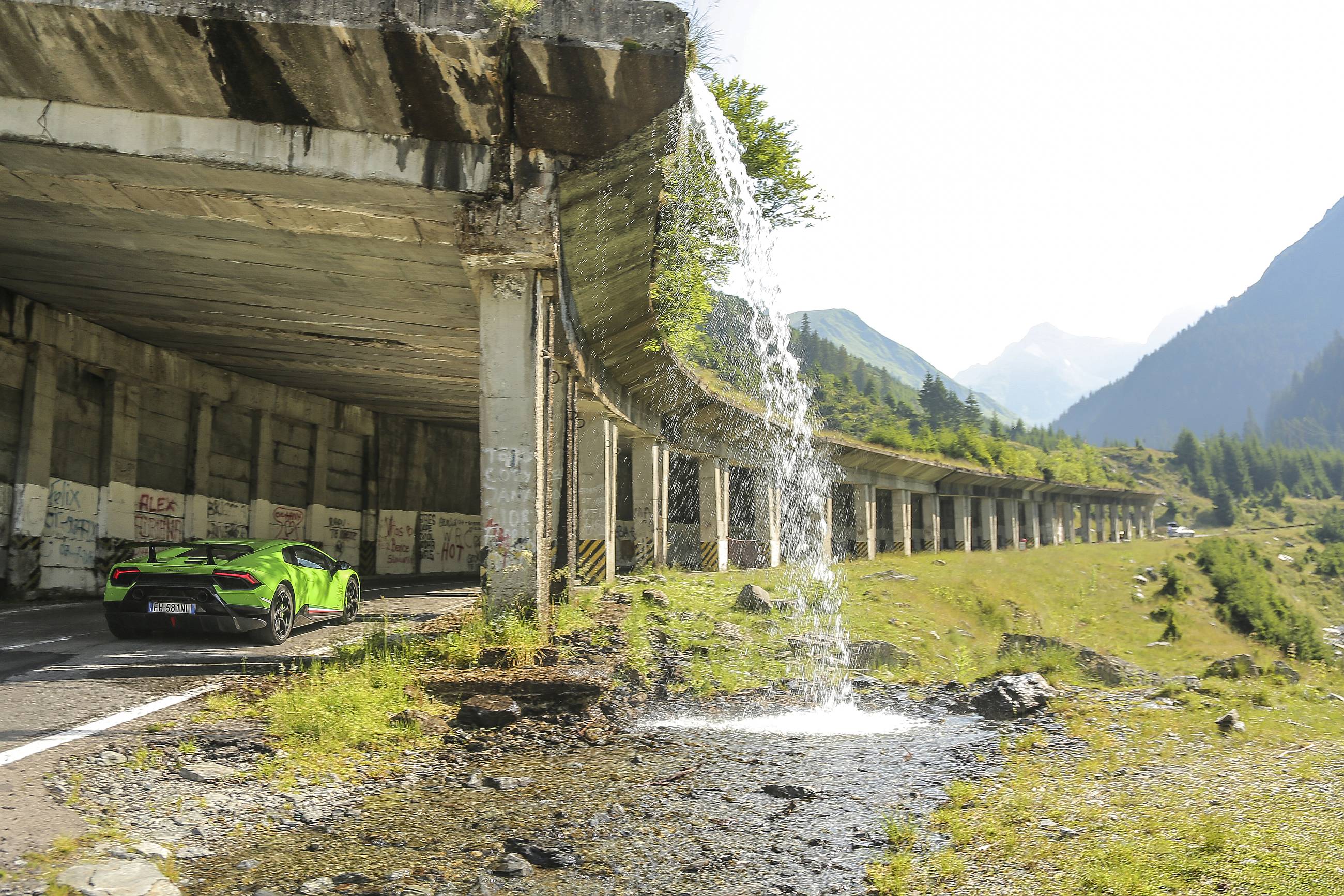 Transfagarasan_Crédito_Lamborghini (1)