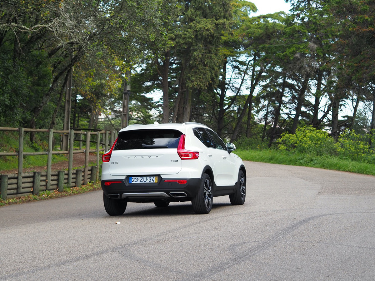 Volvo_XC40_T5_08